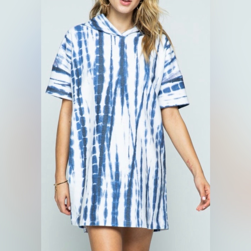 ✨NWT Vocal Blue & White Tie-Dye Hoodie Dress Long Tunic